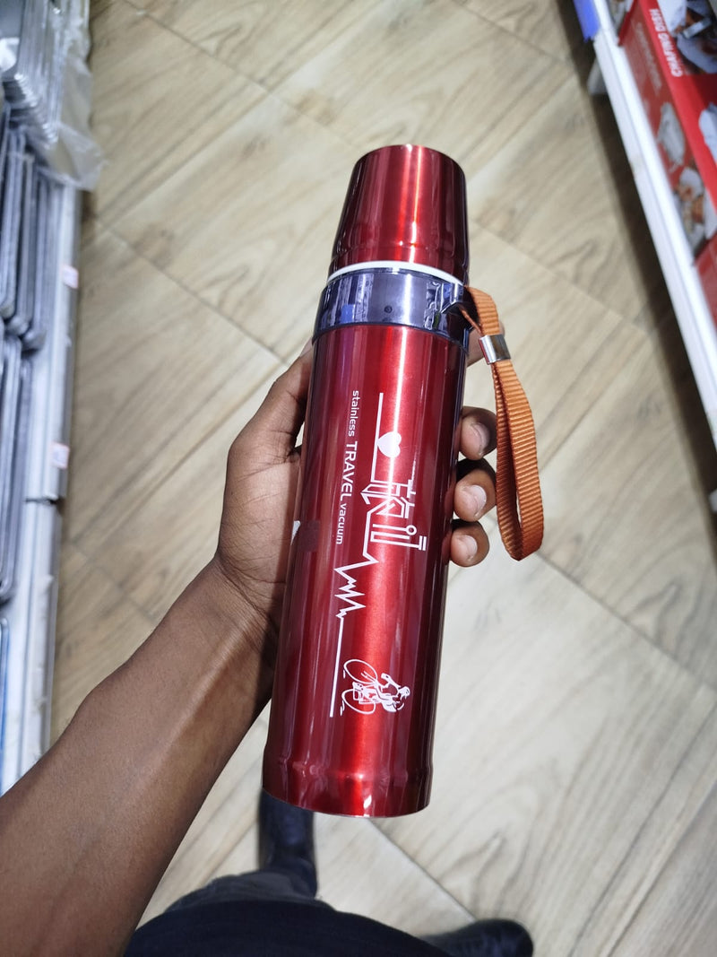 Garrafa Térmica de Plástico para Viagens ao Ar Livre – Esporte – Com Alça