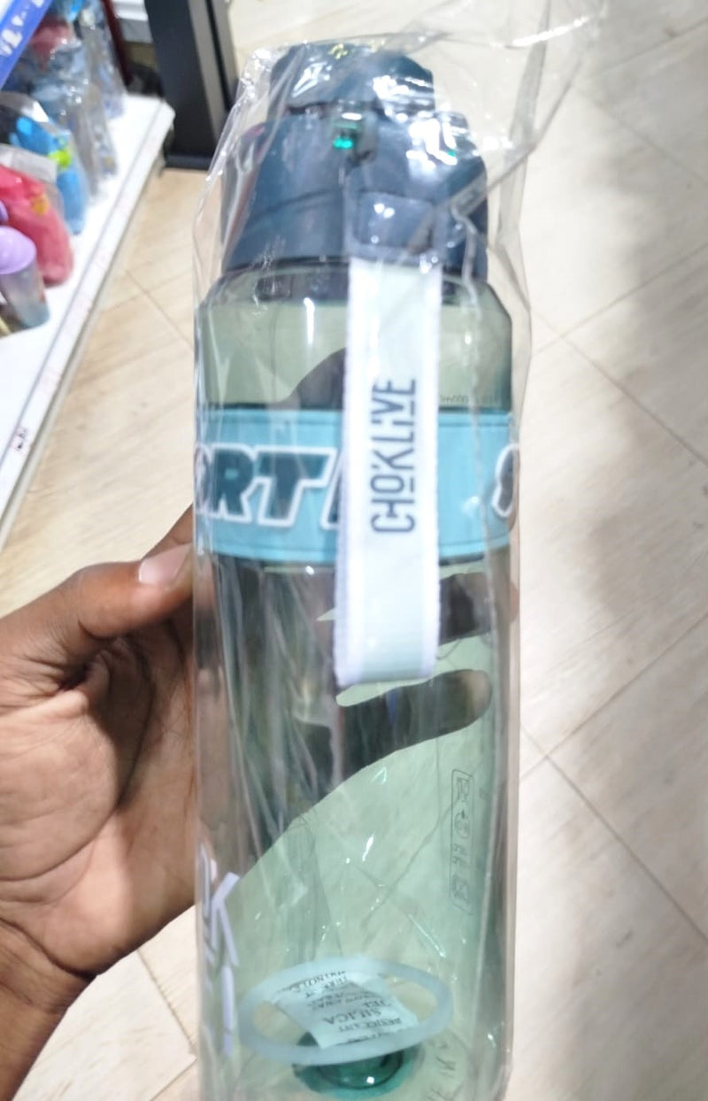 Garrafa Plástica para Bebidas Frias com Pega e Palhinha