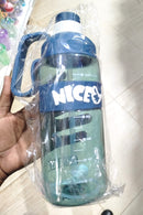 Garrafa Plástica Estilosa para Bebidas Frias