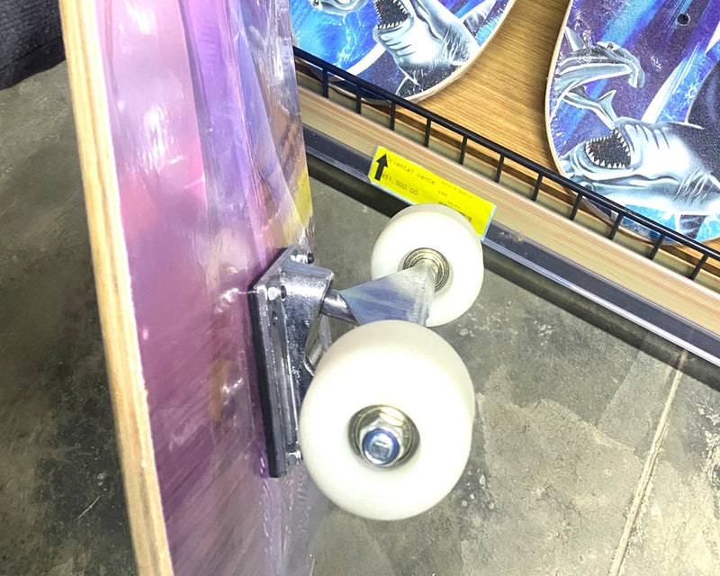 Skate Colorido com Estampa Estilo HQ